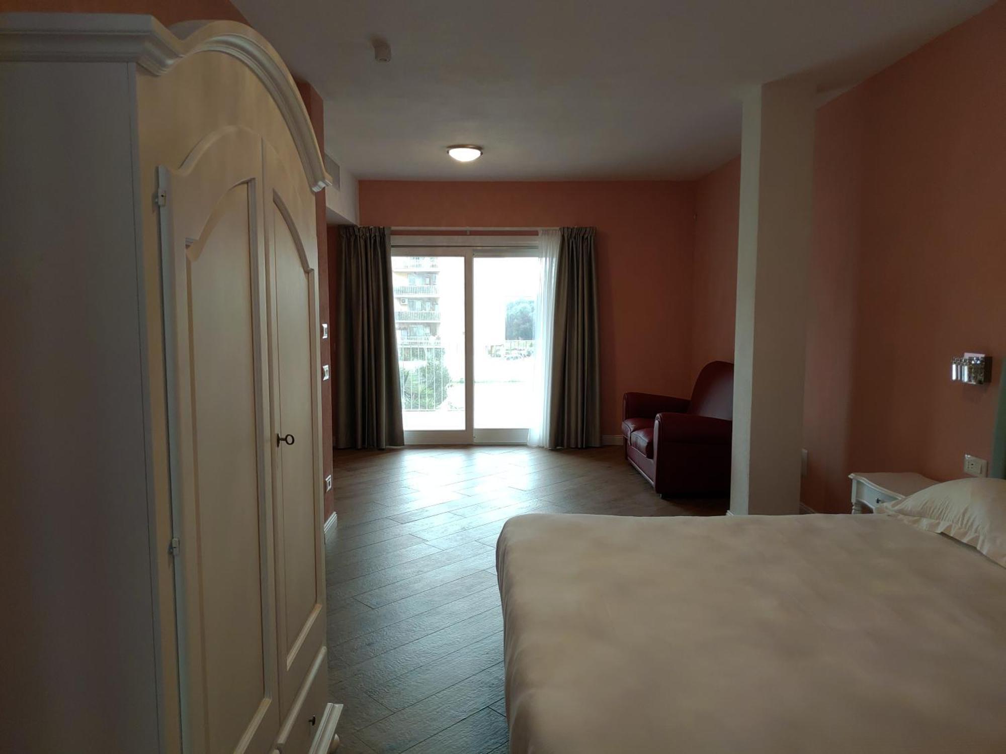 Rmaison Luxury Guest house